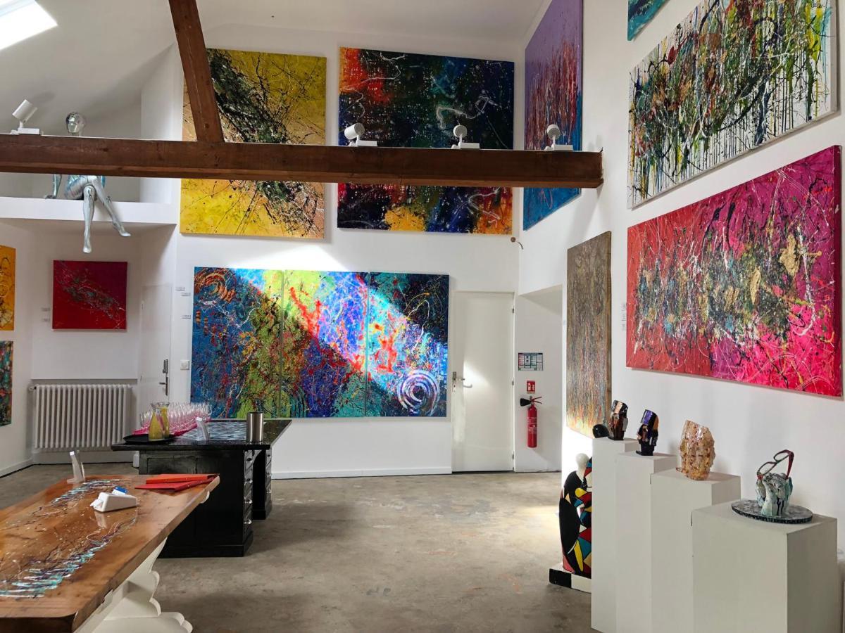 Bnb Maison D'Art Breakfast In The Art Gallery Ploubazlanec Esterno foto